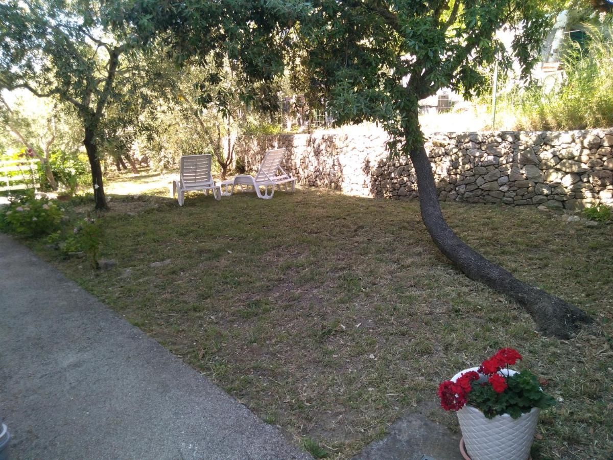 Apartments Kampor Damira Ραμπ Εξωτερικό φωτογραφία