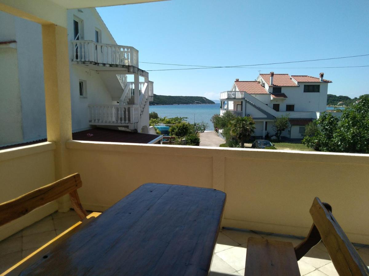 Apartments Kampor Damira Ραμπ Εξωτερικό φωτογραφία